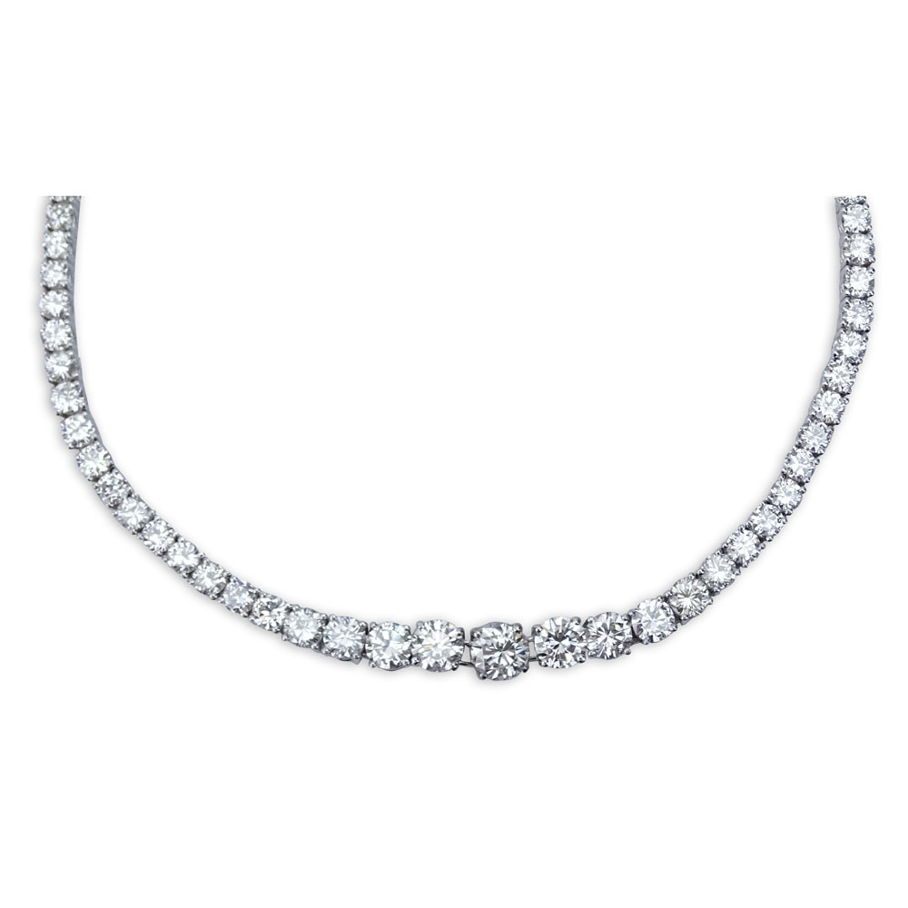 Beautiful Quality Approx. 20.0 Carat One Hundred Nine (109) Graduated Round Brilliant Cut Diamond and 18 Karat White Gold Necklace