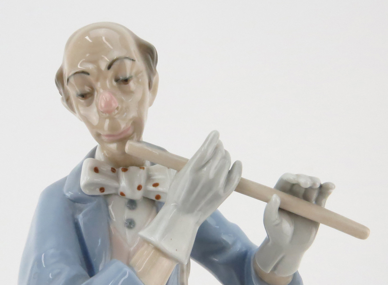 Zaphir Lladro Style Clown Musician Porcelain Figurine