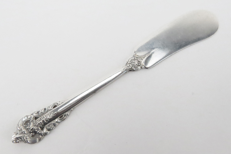 Twelve (12) Wallace Grand Baroque Sterling Silver Flat Handle Butter Spreaders
