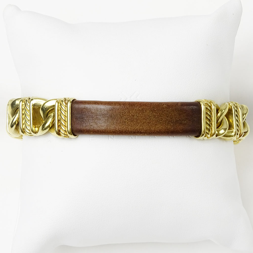 Men's David Yurman Heavy 18 Karat Yellow Gold and Brown Leather Bracelet.