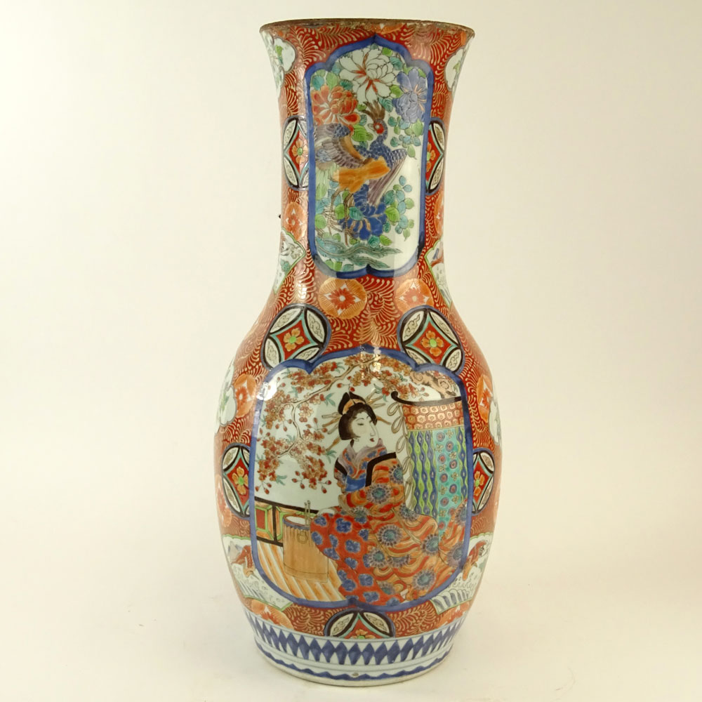 19/20th Century Japanese Imari Porcelain Vase.