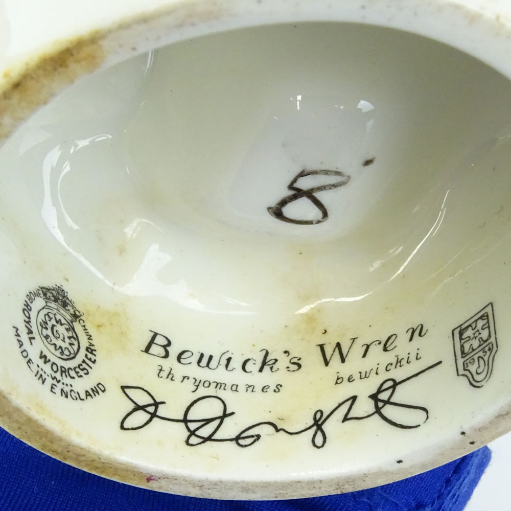 Dorothy Doughty Royal Doulton Porcelain Bird Group "Benwick Wren". 