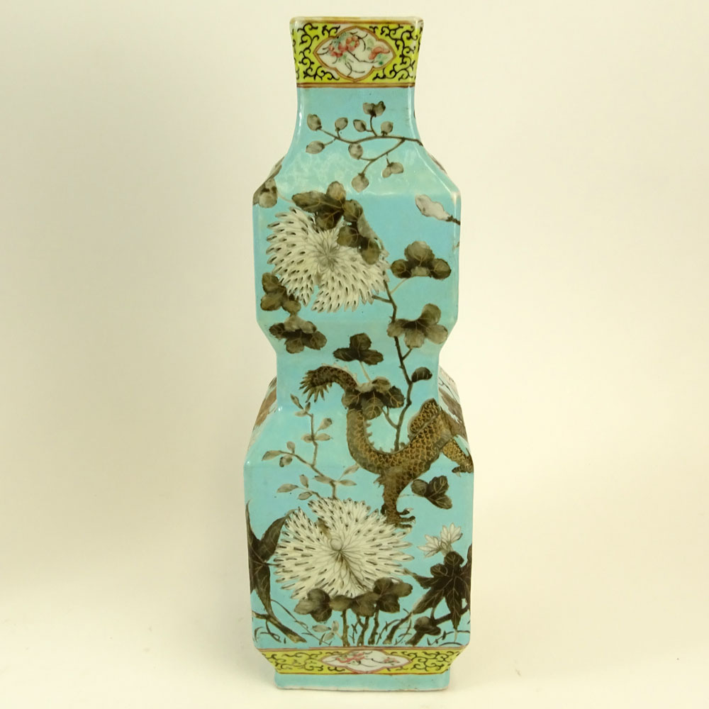 19th Century Chinese Porcelain Squared Double Gourd Vase