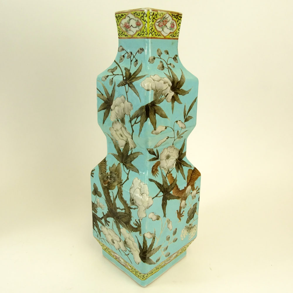 19th Century Chinese Porcelain Squared Double Gourd Vase