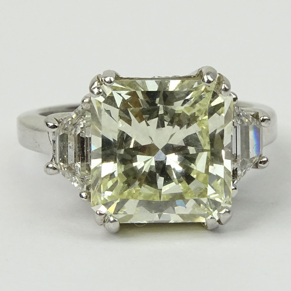 Important Approx. 5.40 Carat Radiant Cut Diamond and 18 Karat White Gold Engagement Ring.