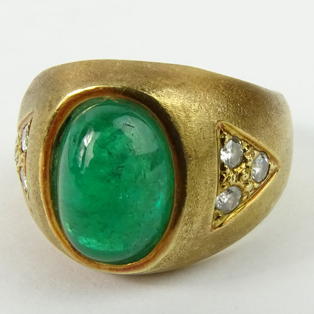 Men's Vintage Cabochon Emerald, Round Cut Diamond and 18 Karat Yellow Gold Ring.