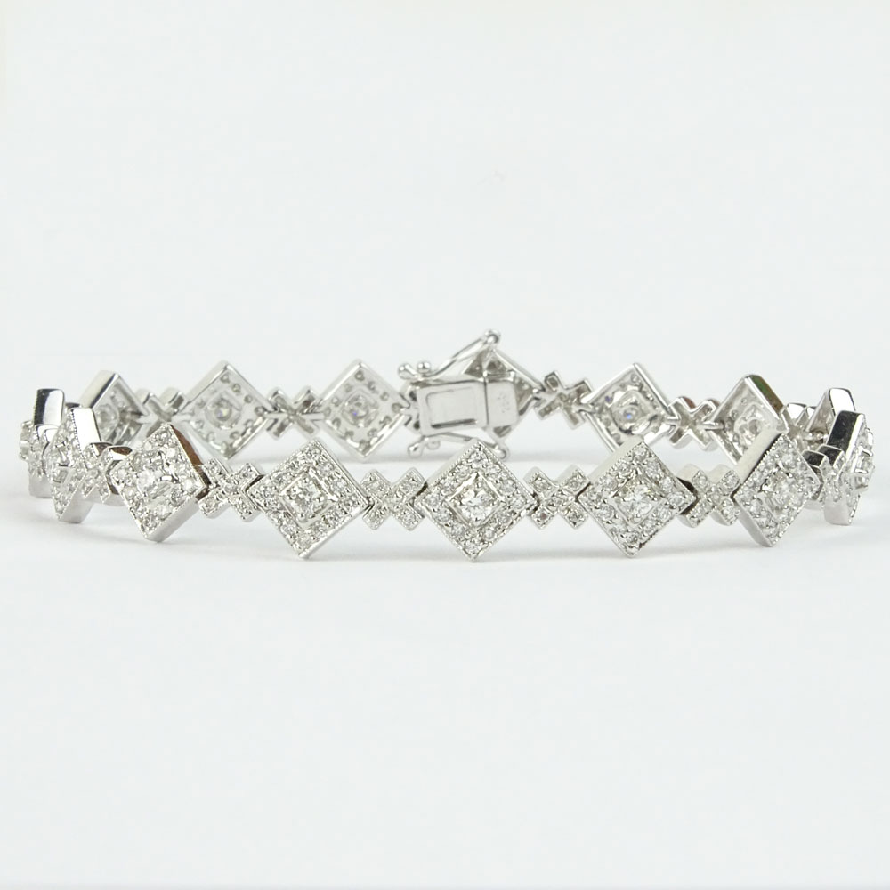 Lady's Approx. 2.25 Carat Round Brilliant Cut Diamond and 18 Karat White Gold Bracelet.