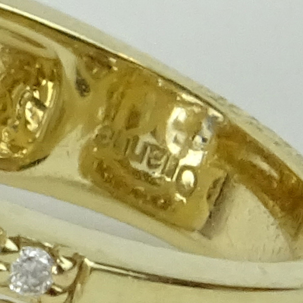 GIA Certified 15.37 Carat Aquamarine, 1.22 Carat Round Cut Diamond and 14 Karat Yellow Gold Ring. 