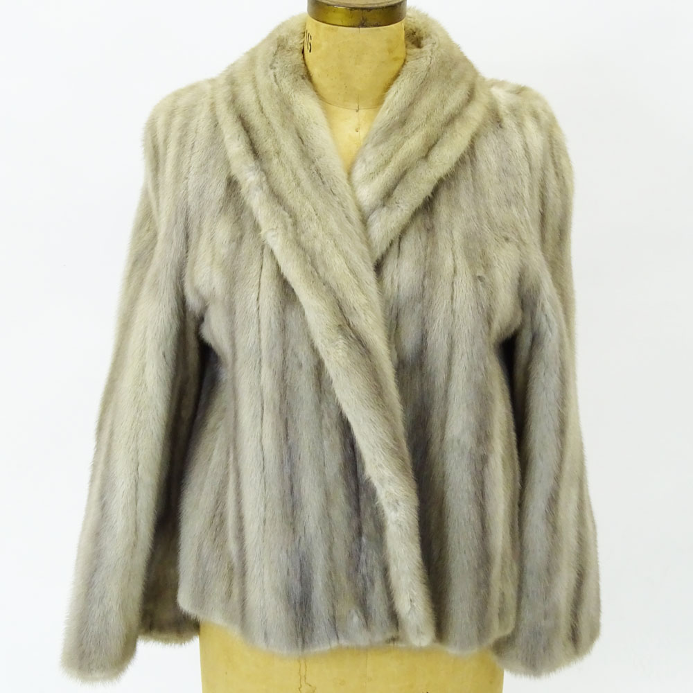 Vintage Silver Mink Jacket. Lined.