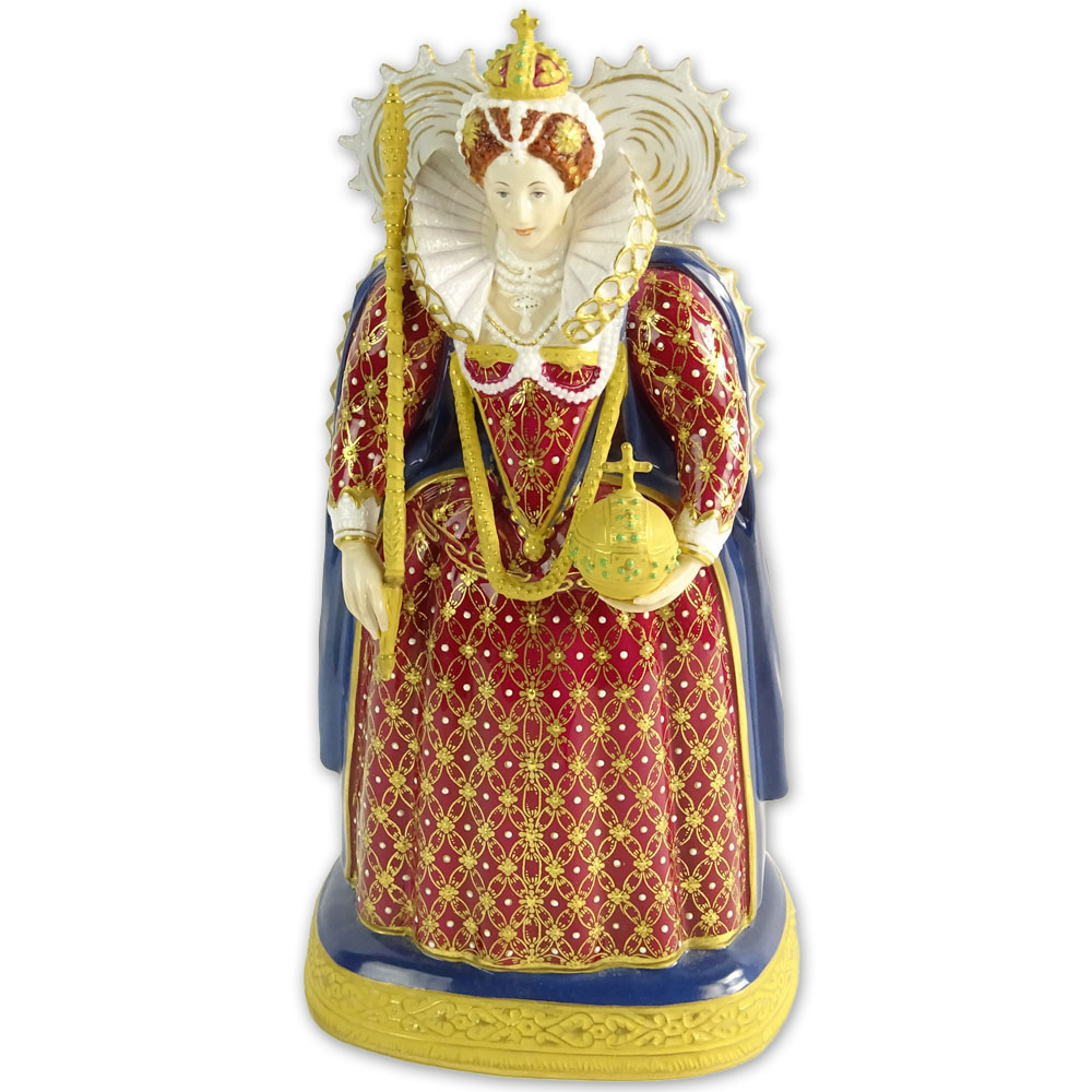 Royal Worcester Porcelain Figurine "Queen Elizabeth" 