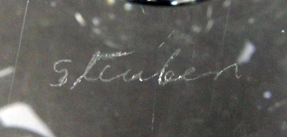 Vintage American Steuben Crystal Bowl. Etched Signature to Base.