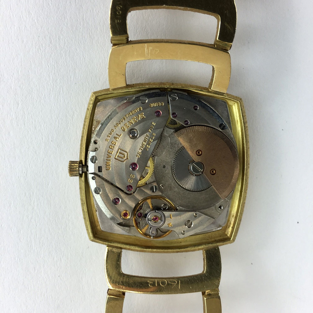 Vintage Buccelatti 18 Karat Yellow Gold Bracelet Watch with Universal Genève Manual Movement.