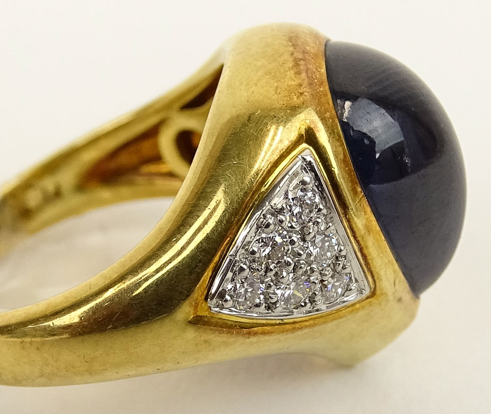 Tenhagen Laboratory Certified 7.53 Carat Cabochon Ceylon Sapphire and 18 Karat Yellow Gold Ring