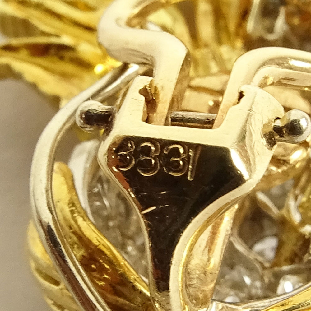Lady's Vintage approx. 3.0 Carat Round Cut Diamond, Pearl and 18 Karat Yellow Gold Day/Night Earrings. 