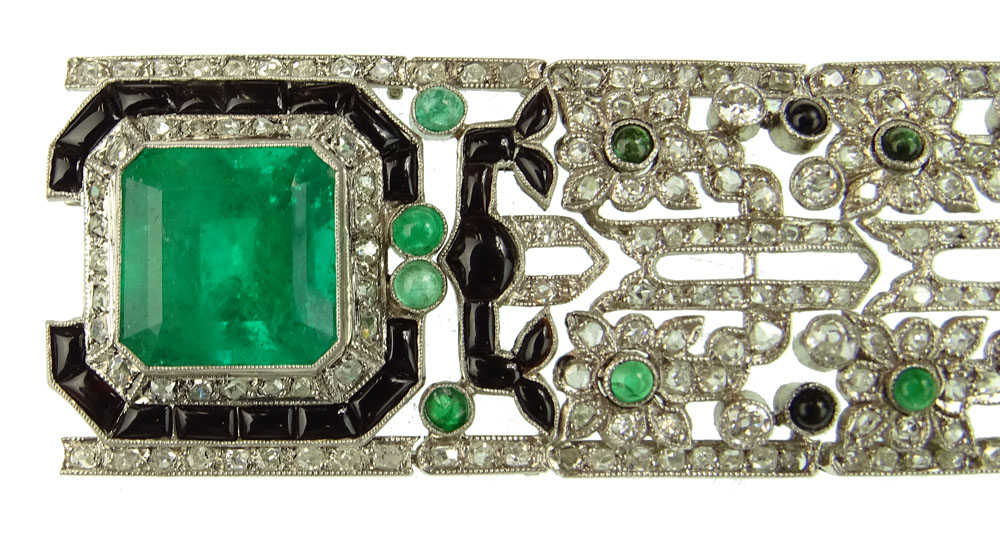 Lady's approx. 8.0 Carat Colombian Emerald, 15.0 Carat Rose and European Cut Diamond and Platinum Bracelet. 