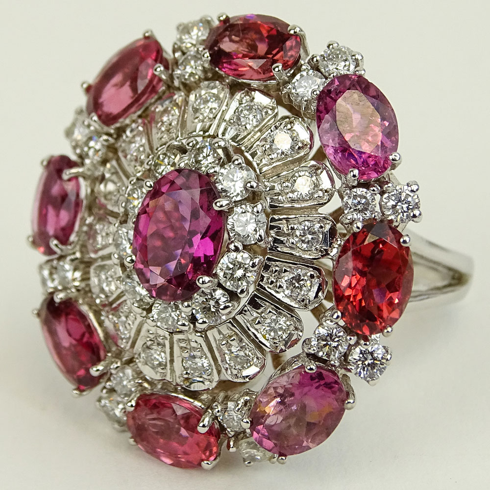 Lady's Vintage approx. 2.0 Carat Round Cut Diamond, Oval Cut Garnet and 14 Karat White Gold Ring. 