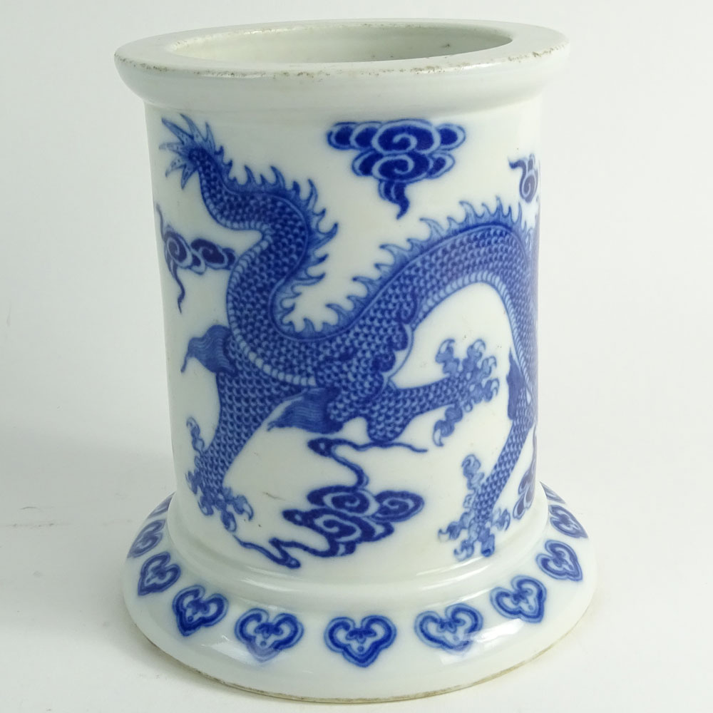 Antique Chinese Blue and White Porcelain Brush Pot with a Dragon Motif.