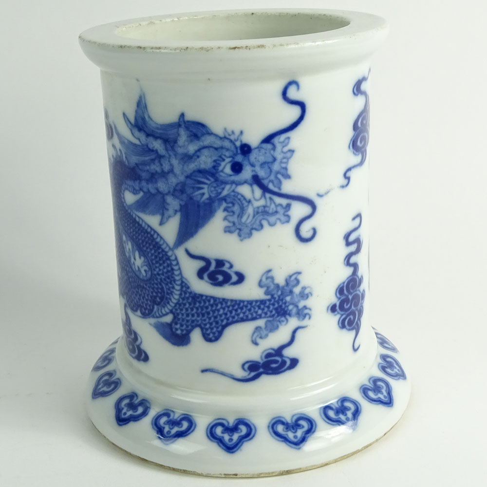 Antique Chinese Blue and White Porcelain Brush Pot with a Dragon Motif.