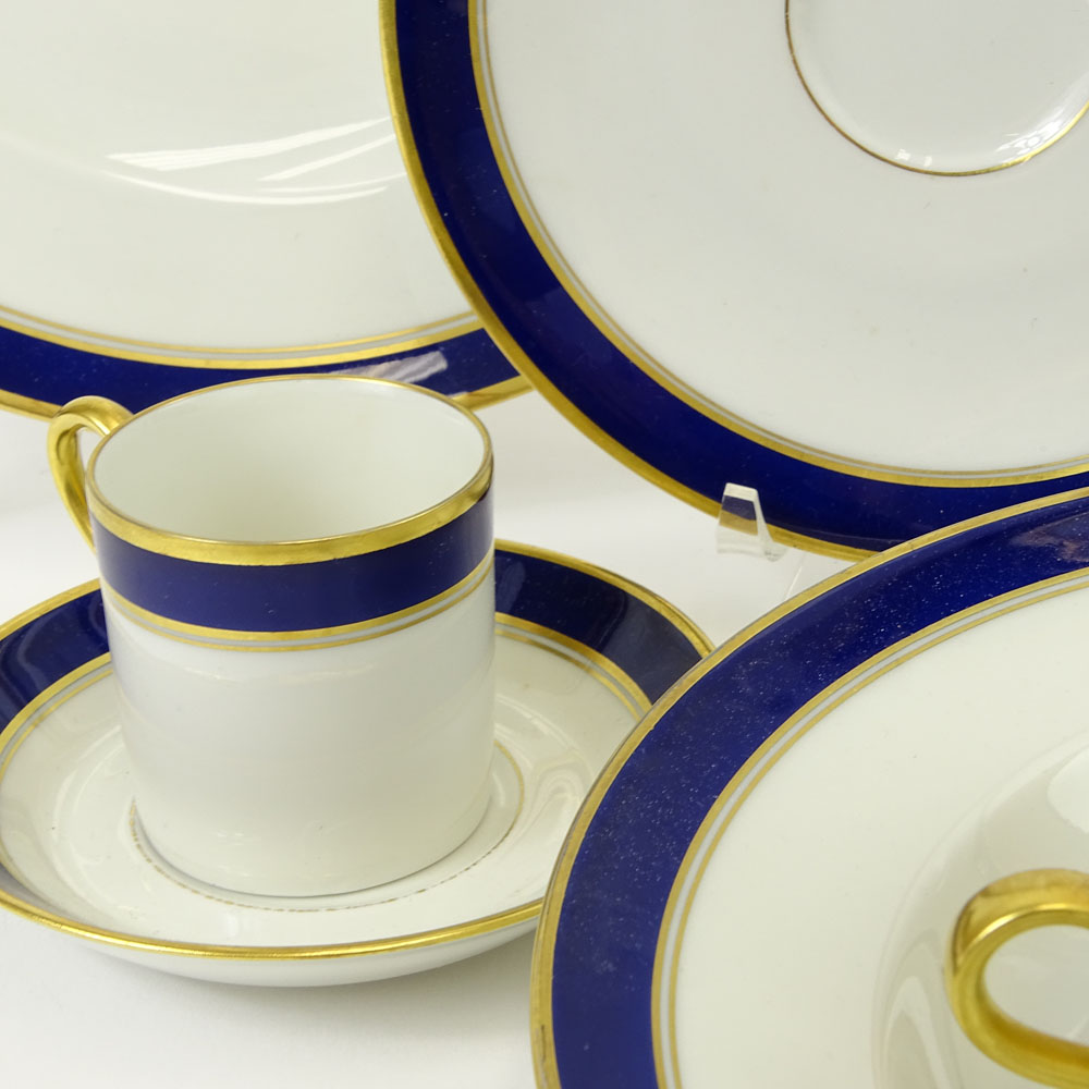 Ninety Six (96) Piece H & Co Selb Bavaria Germany Heinrich Porcelain Dinner Service.