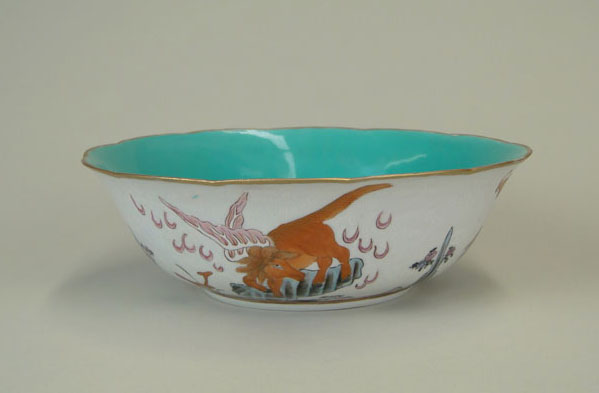 19th Century Chinese Porcelain Bowl.