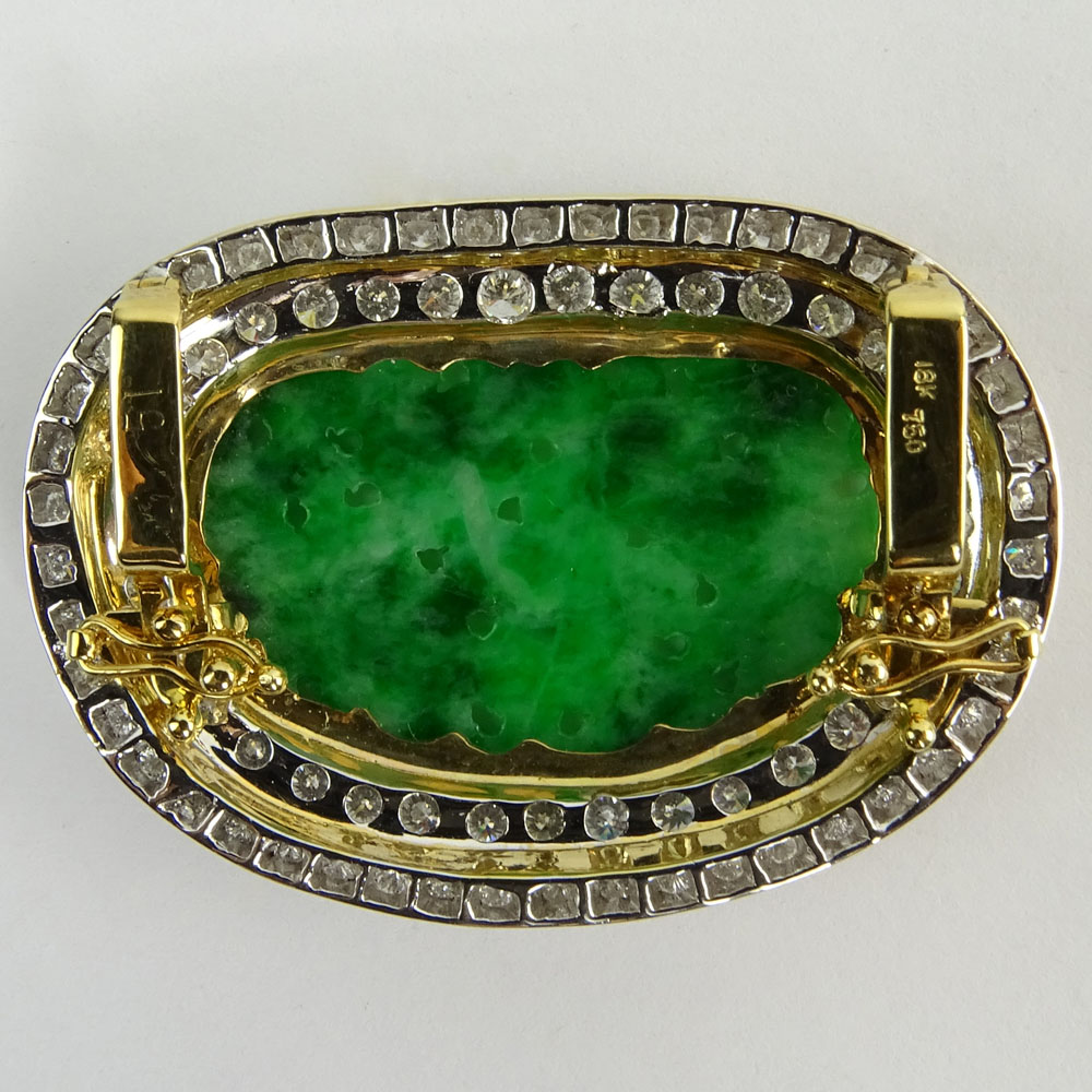 Vintage Approx. 3.70-4.0 Carat Round Brilliant Cut Diamond, Carved Jadeite and 18 Karat Yellow Gold Pendant.