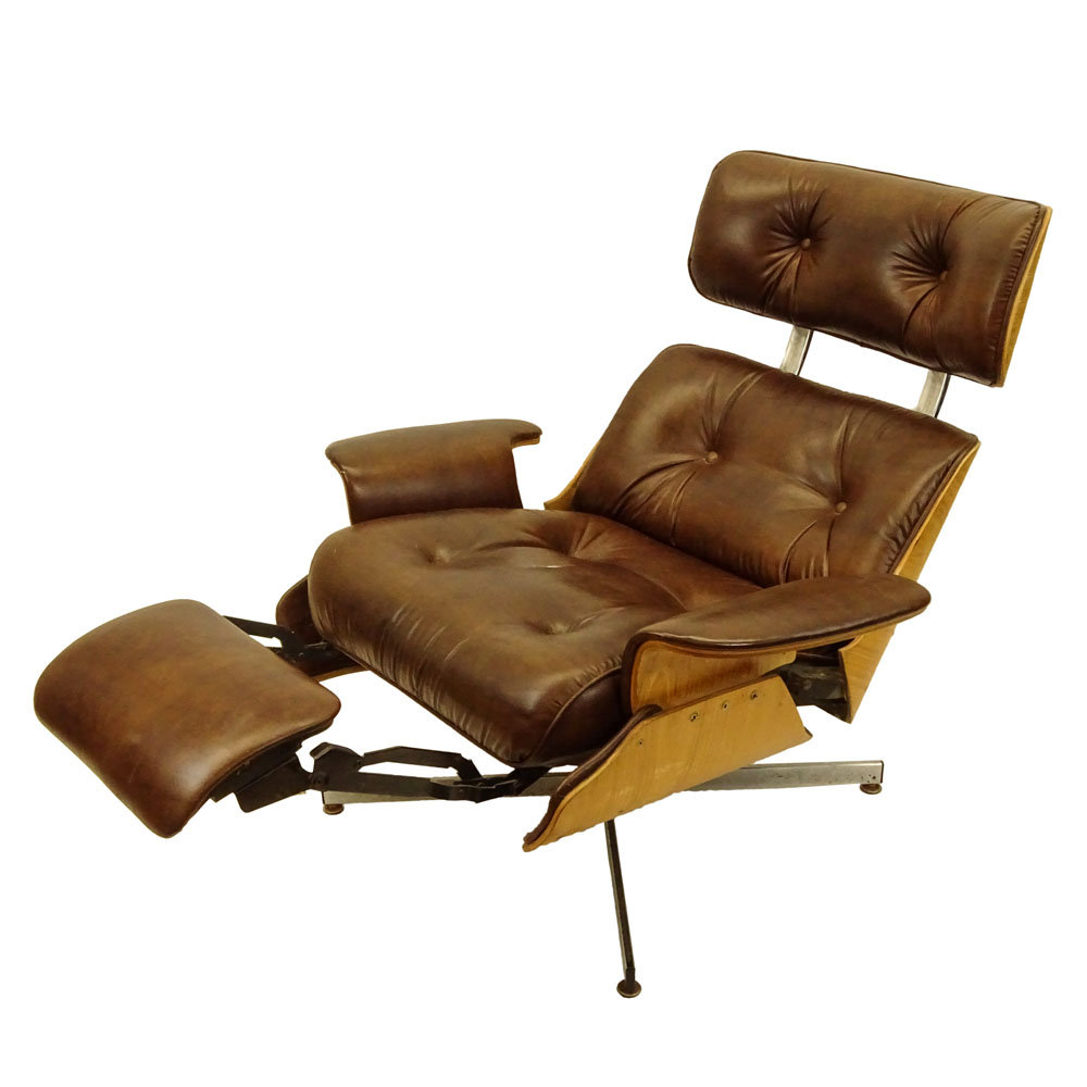 Mid Century Modern Plycraft Eames Style Recliner With Built-in Footrest.