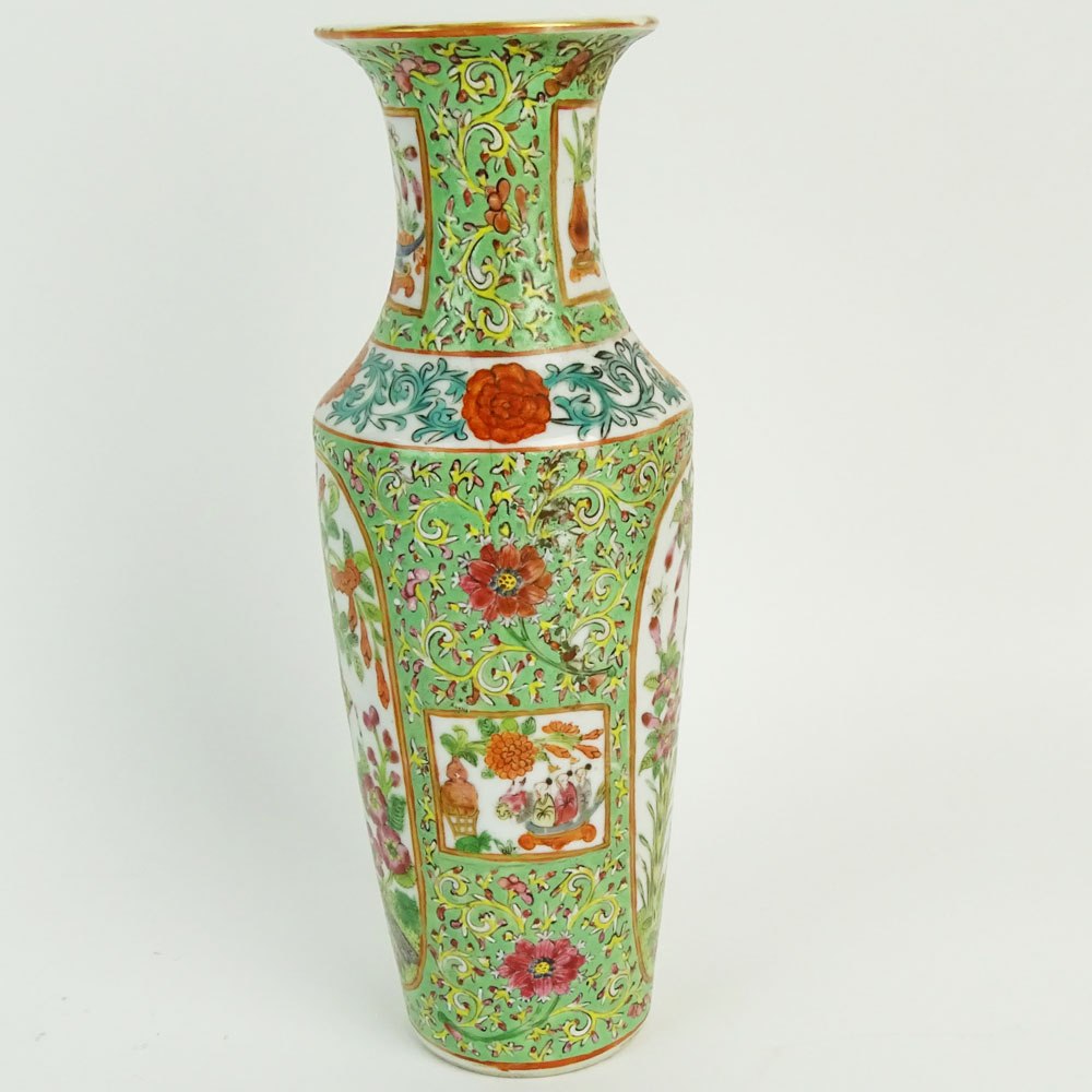 Antique Chinese Famille Verte Porcelain Vase.