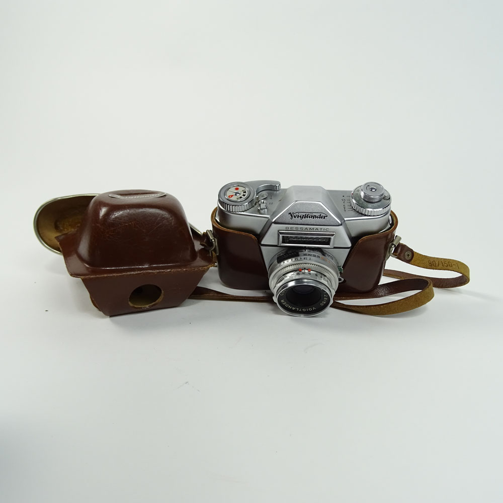 Vintage Voigtlander Bessamatic Camera with Leather Case.