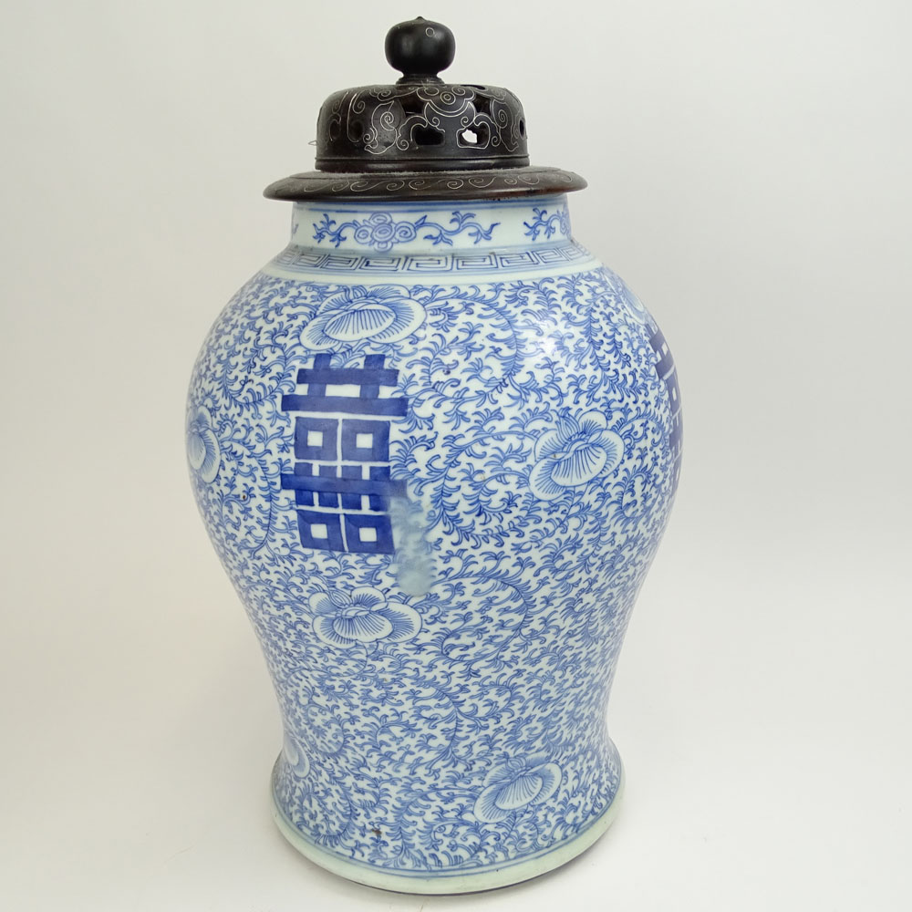 Chinese Qing Dynasty 19th Century Blue and White Porcelain "Double Happiness" Jar with later Carved Wood Lid.