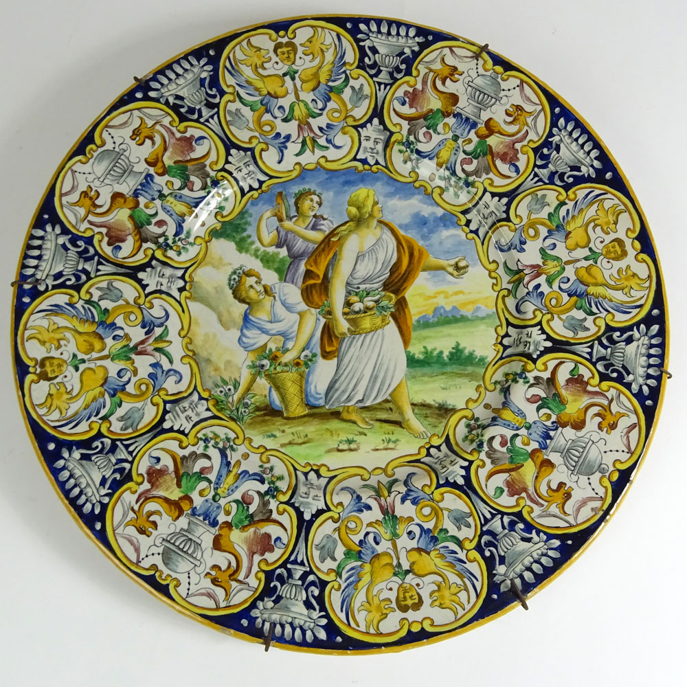 Early 20th Century Italian Majolica Charger.