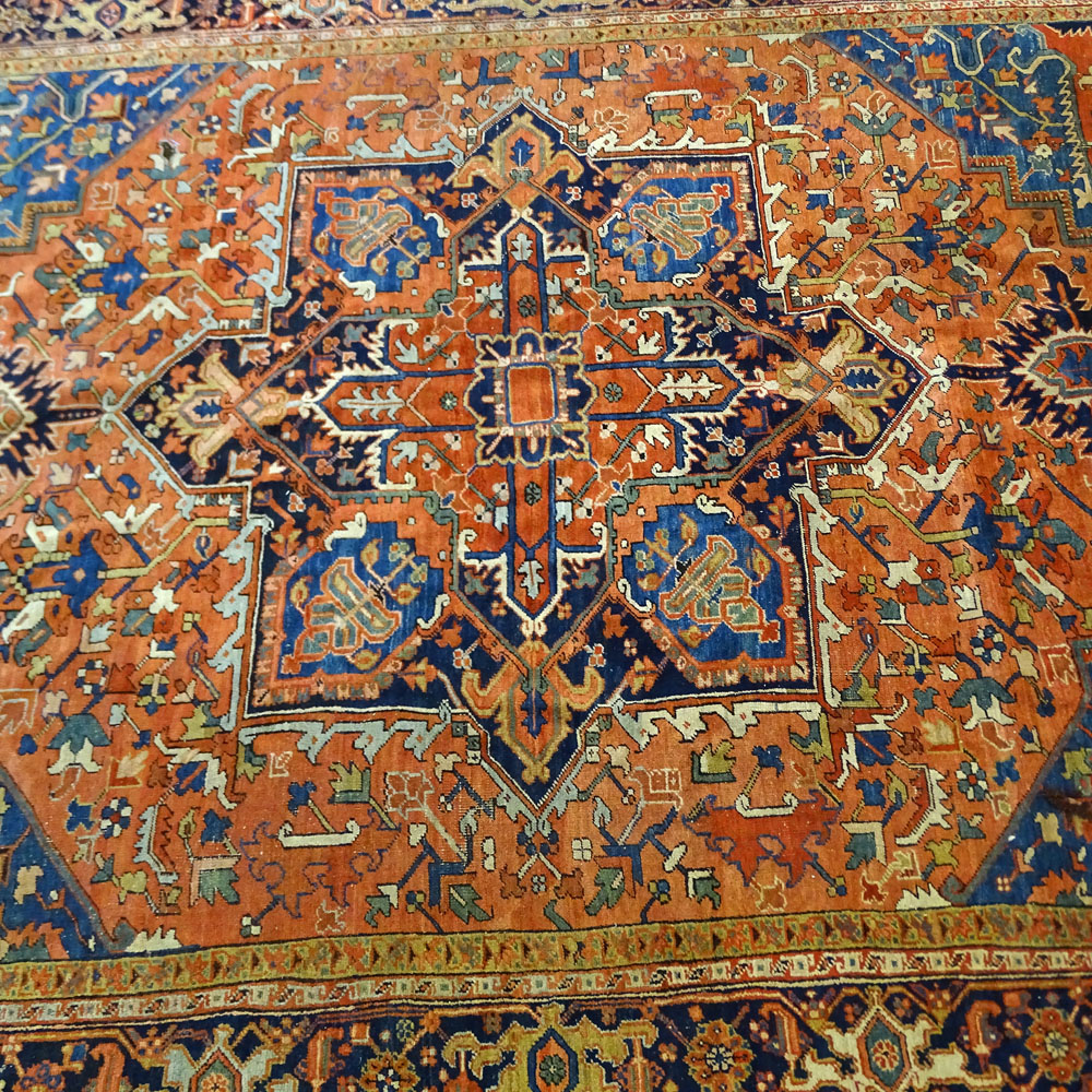 Antique Heriz Rug circa 1900. 16 knots per square inch.