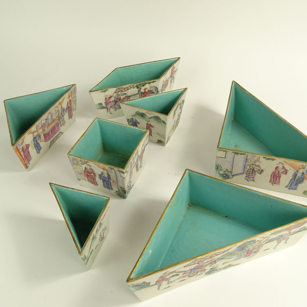 Early 20th Century Chinese  Famille Rose Export Porcelain Tangram Condiment Dishes in Wood Box.