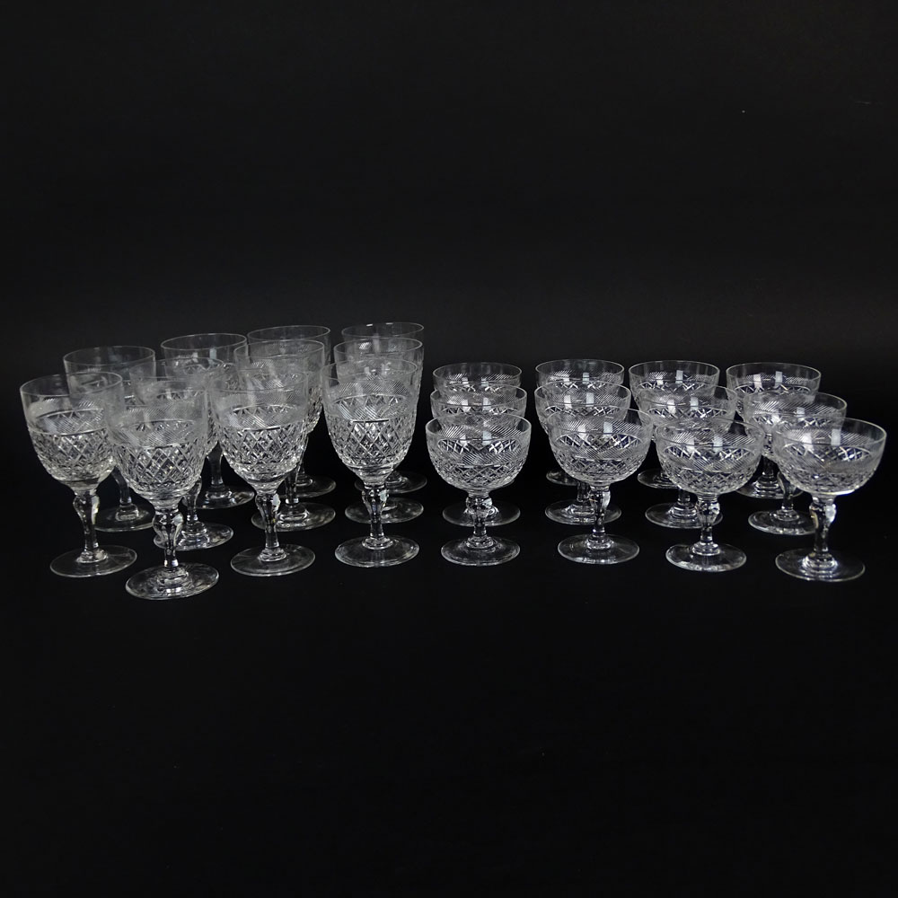 Tudor crystal verre taillé petit vases lot de 3