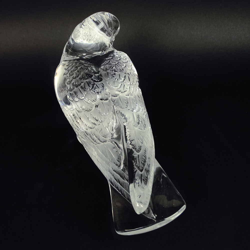 Lalique "Pigeon Grand" Crystal Figure. 