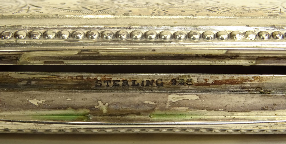 Antique Sterling Silver Snuff Box.