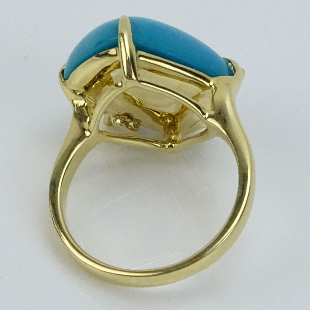 Approx. 9.36 Carat Turquoise and 18 Karat Yellow Gold Ring