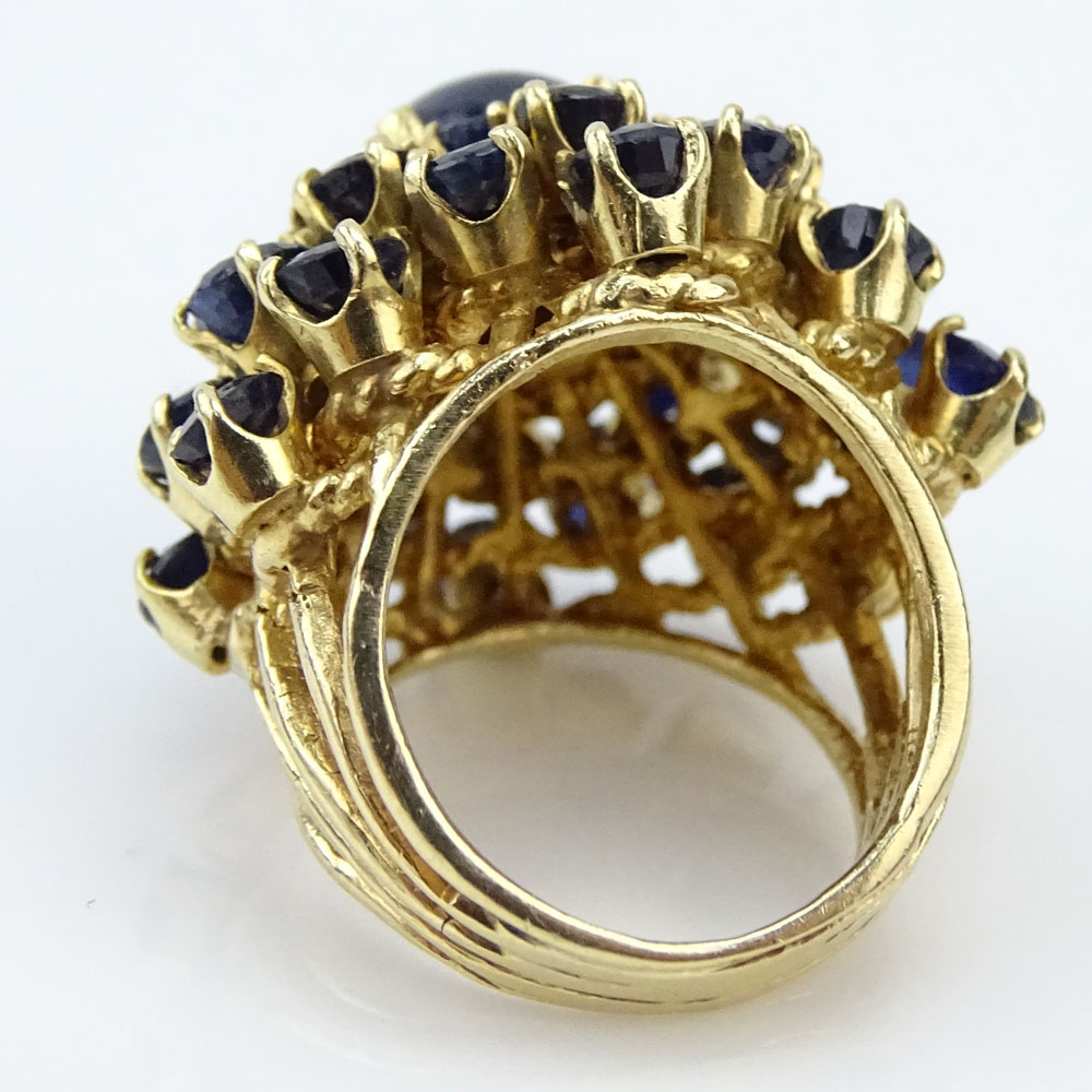 Vintage Cabochon Sapphire and 14 Karat Yellow Gold Dome Ring