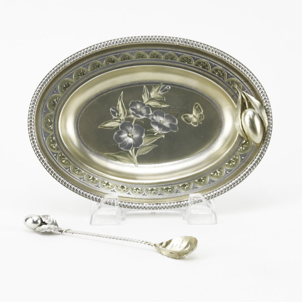 19th Century Gorham Aesthetic Period Chased and Gilt Sterling Silver Olive Dish and Spoon Set