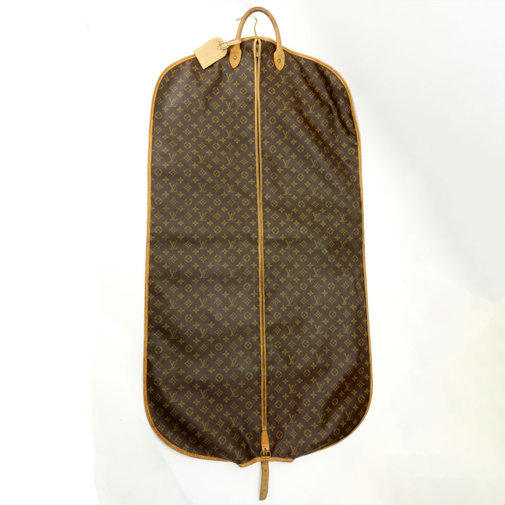 Louis Vuitton. Garment Bag. Auction