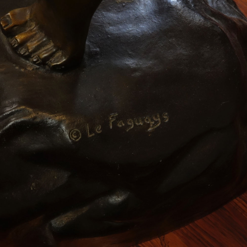 Large Modern Art Deco Style Bronze Sculpture "Diana The Archer" by Pierre LeFaguays. 