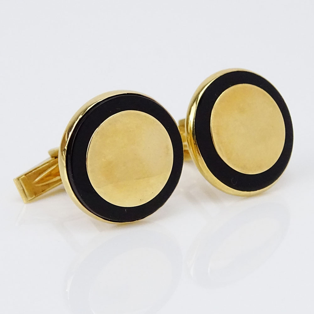 Pair of Vintage 14 Karat Yellow Gold and Black Onyx Cufflinks