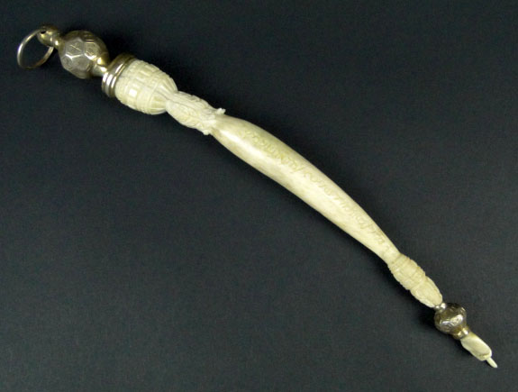 19th Century Russian Judaica Carved Bone and Gold Washed Silver Torah Pointer