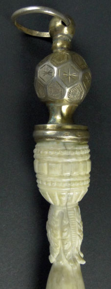 19th Century Russian Judaica Carved Bone and Gold Washed Silver Torah Pointer