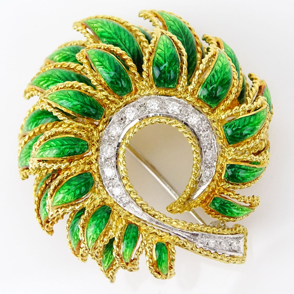 Vintage 18 Karat Yellow Gold Enamel and Round Brilliant Cut Diamond Brooch