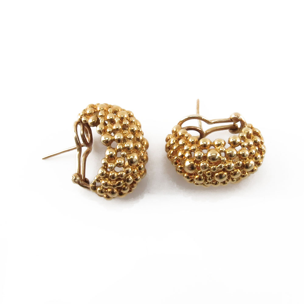 18 Karat Yellow Gold Retro Style Earrings.