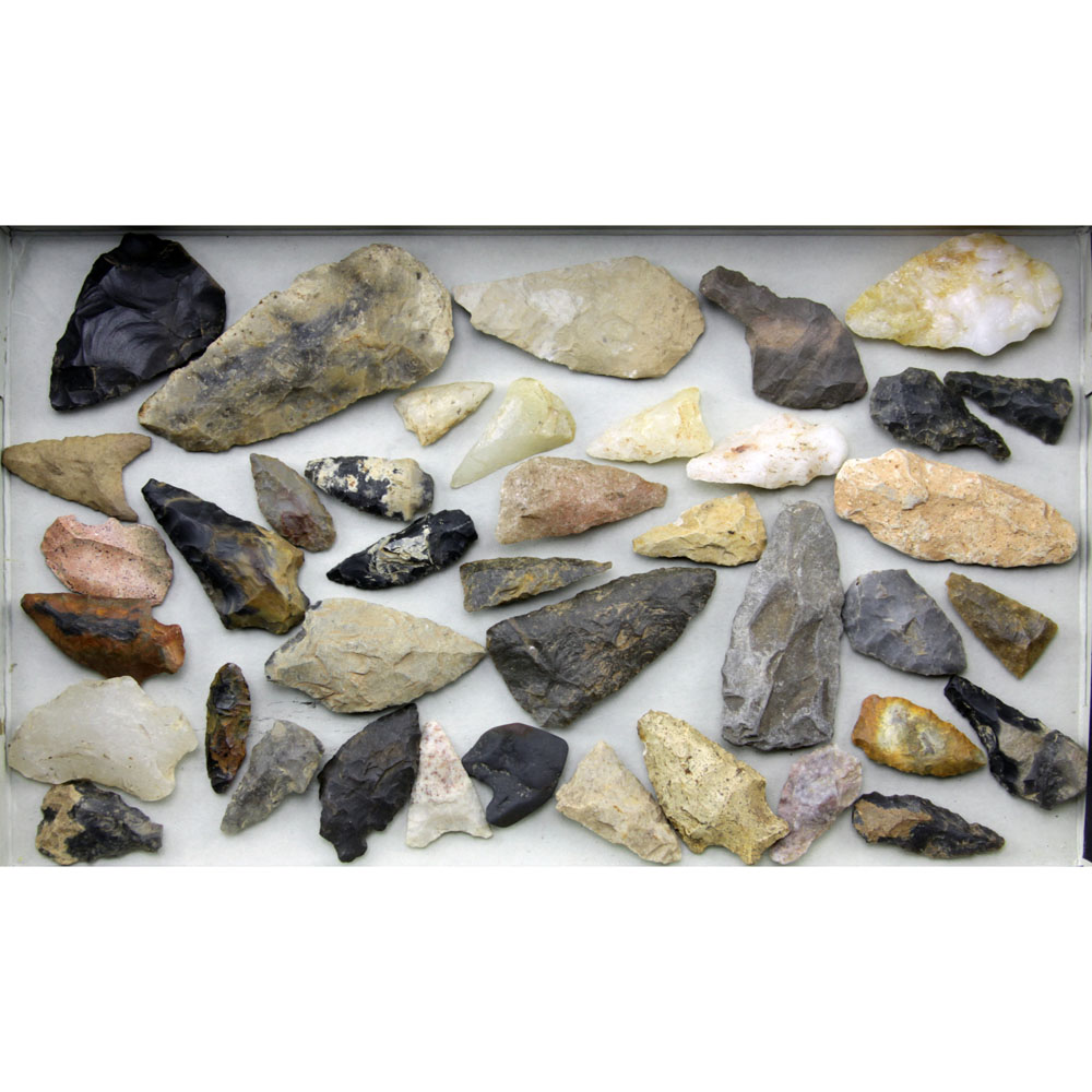 Grouping of Forty (40) Native American Indian Artifacts: Stone Arrow Heads