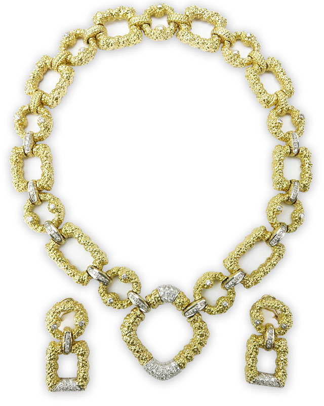 Retro 1950s Approx. 10.0 Carat Round Brilliant Cut Diamond and Heavy 18 Karat Yellow Gold Necklace and Earring Suite.