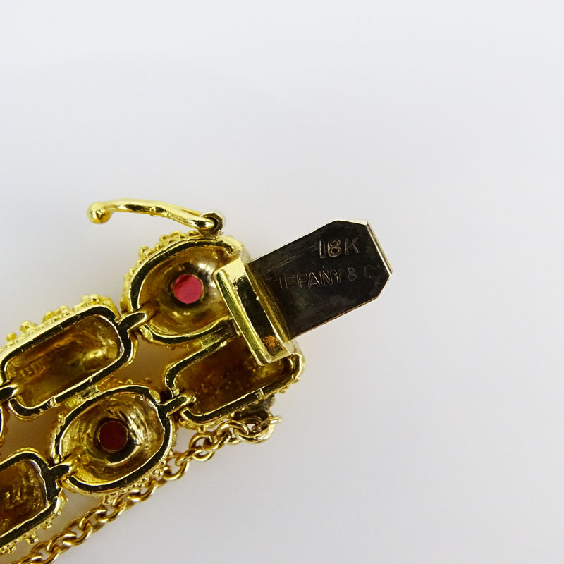 Vintage Tiffany & Co Approx. 3.0 Carat Burma Ruby and 18 Karat Yellow Gold Bracelet.