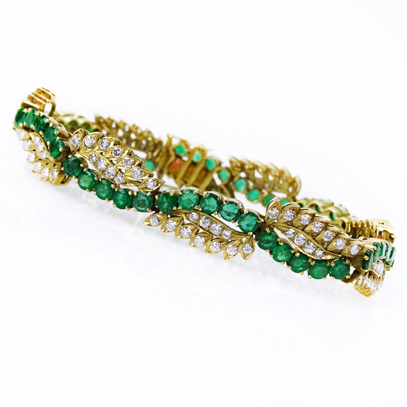 Vintage Approx. 8.0 Carat Colombian Emerald, 2.25 Carat Round Brilliant Cut Diamond and 18 Karat Yellow Gold Bracelet.