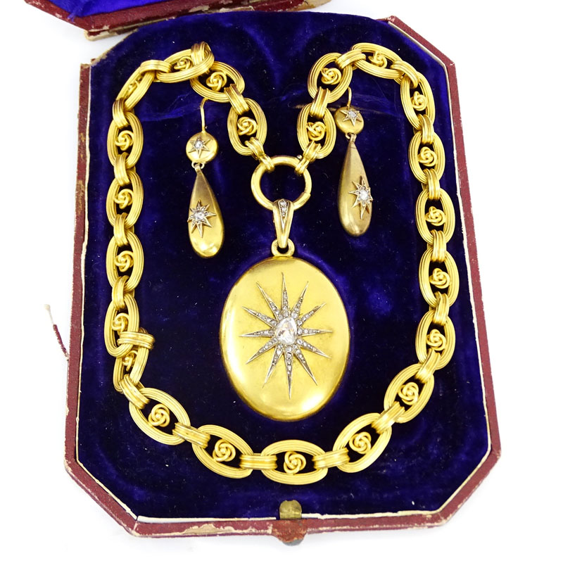 Important Georgian English  Rose Cut Diamond and 19 Karat Yellow Gold Pendant Locket Necklace and Earring Suite in fitted box